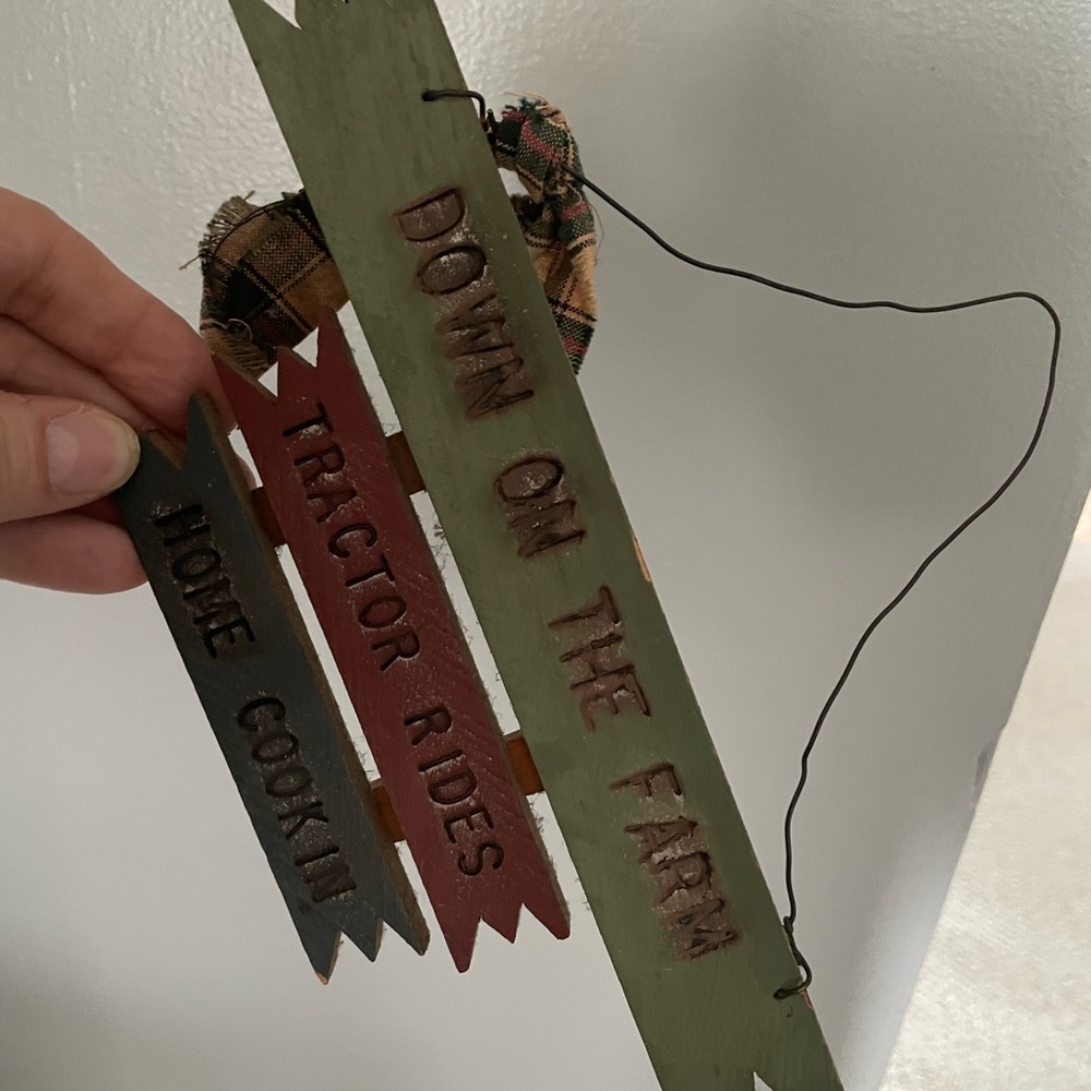 Two Farmhouse signs - Picture 3 of 4